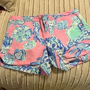 Lilly Pulitzer Size 4 shorts.
